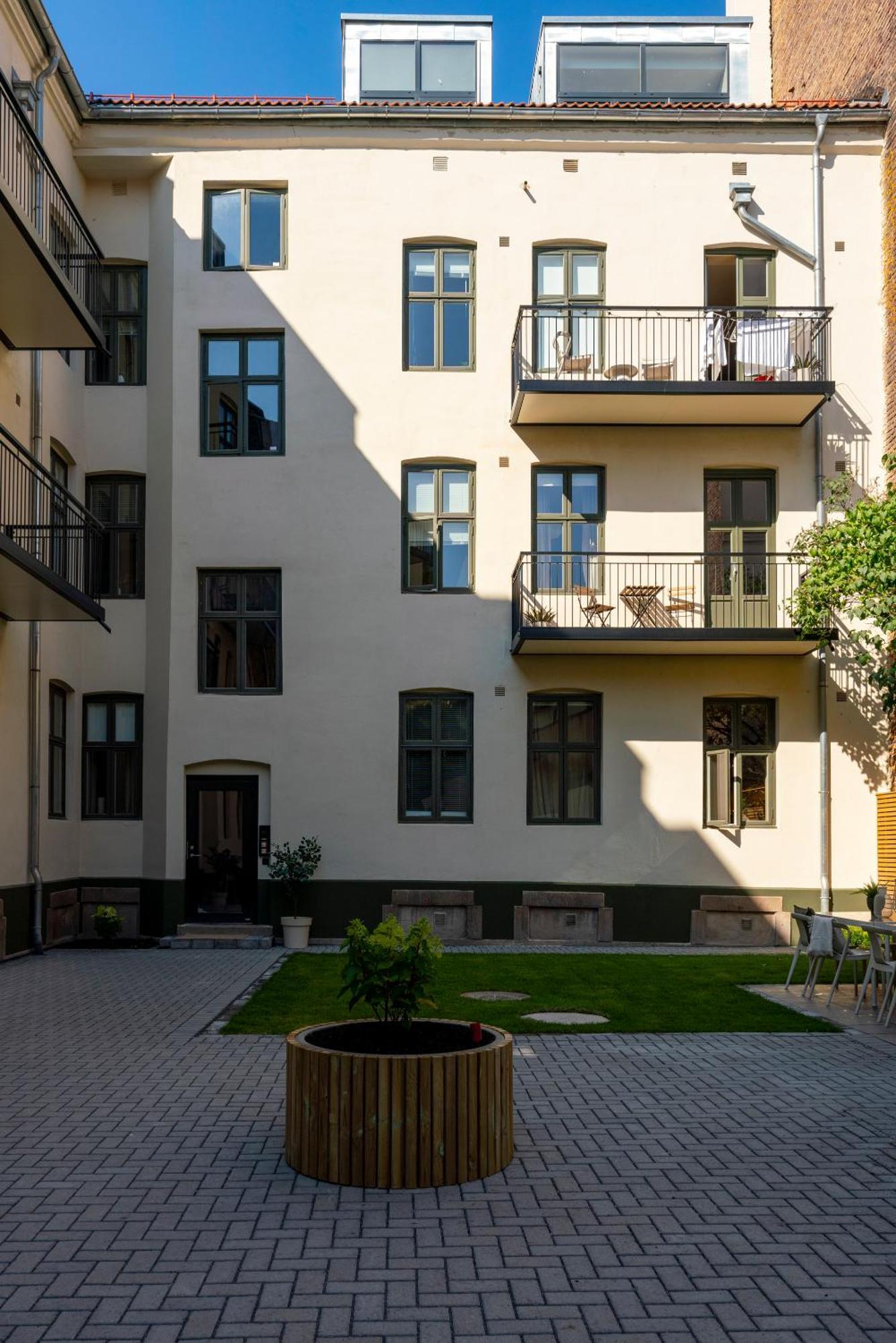 Dinbnb Apartments Gruenerlokka I 2-Bedroom With Double Queen Room & Balcony Oslo Luaran gambar