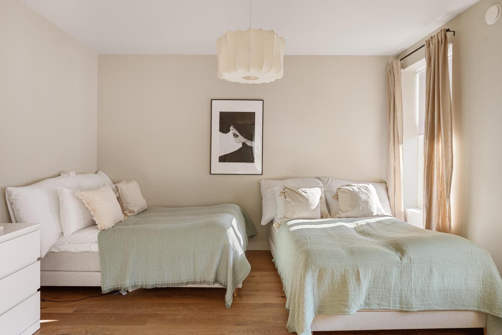 Dinbnb Apartments Gruenerlokka I 2-Bedroom With Double Queen Room & Balcony Oslo Luaran gambar